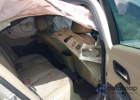 2015 Chevrolet Malibu 1Lt z USA, uszkodzony, nr VIN 1G11C5SL5FF111027